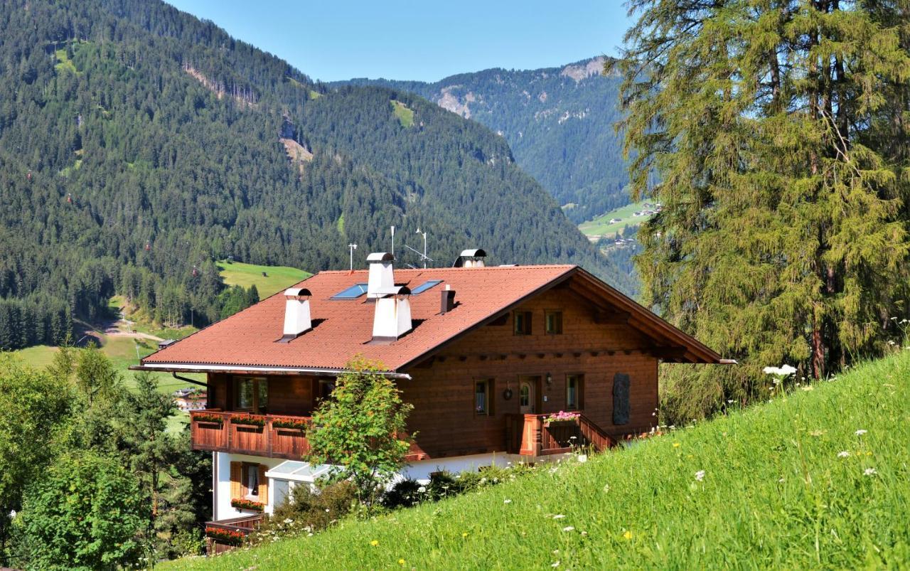 Apartment Larjei Ortisei Exteriör bild